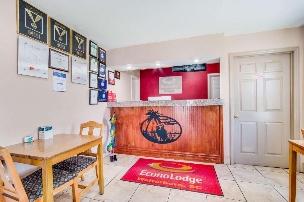 Econo Lodge Walterboro Εξωτερικό φωτογραφία